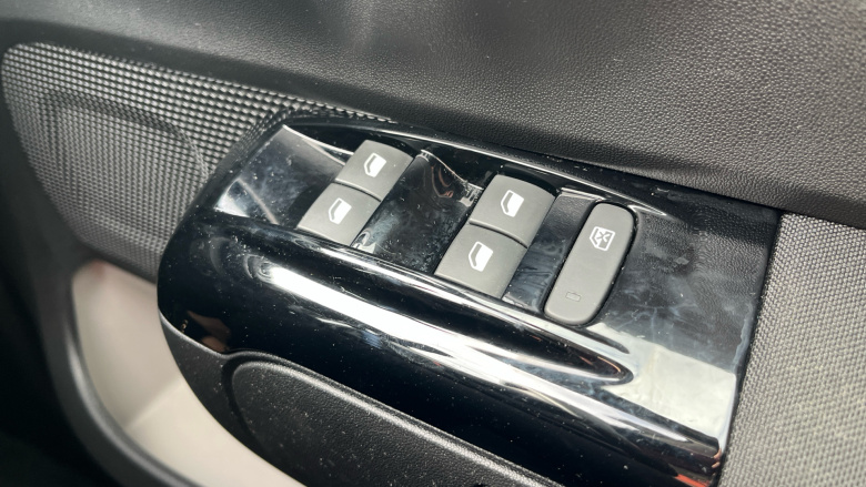 Citroen C3 1.2 PureTech C-Series Edition 5dr Petrol Hatchback